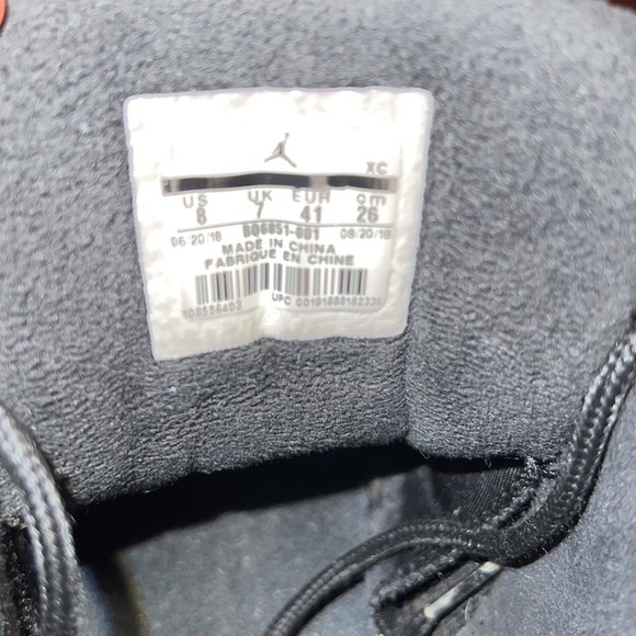 Like New Jordan 12 winter retro - Picture 4 of 4